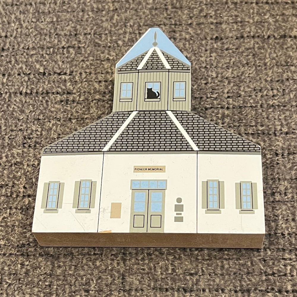 The Cat's Meow Village Vereins Kirche Fredericksburg Texas Pioneer Memorial 1996